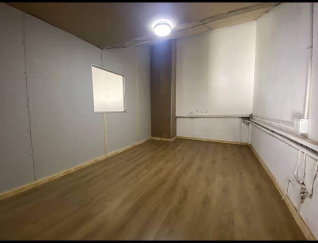 572M² WAREHOUSE TO LET IN PAARDEN EILAND